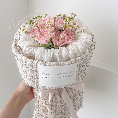 Chanel wrap carnation